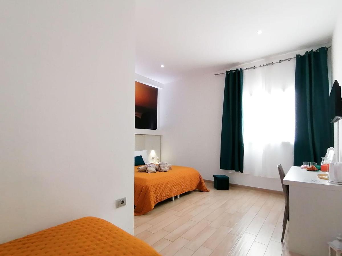 Charme Suite B&B Experience Santa Teresa Gallura Εξωτερικό φωτογραφία